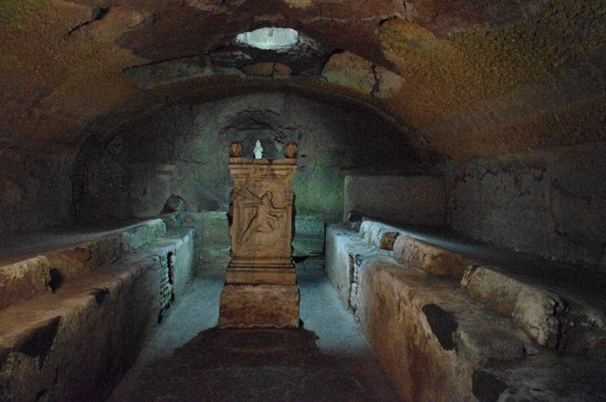 Catacombs tour – Rome's underground